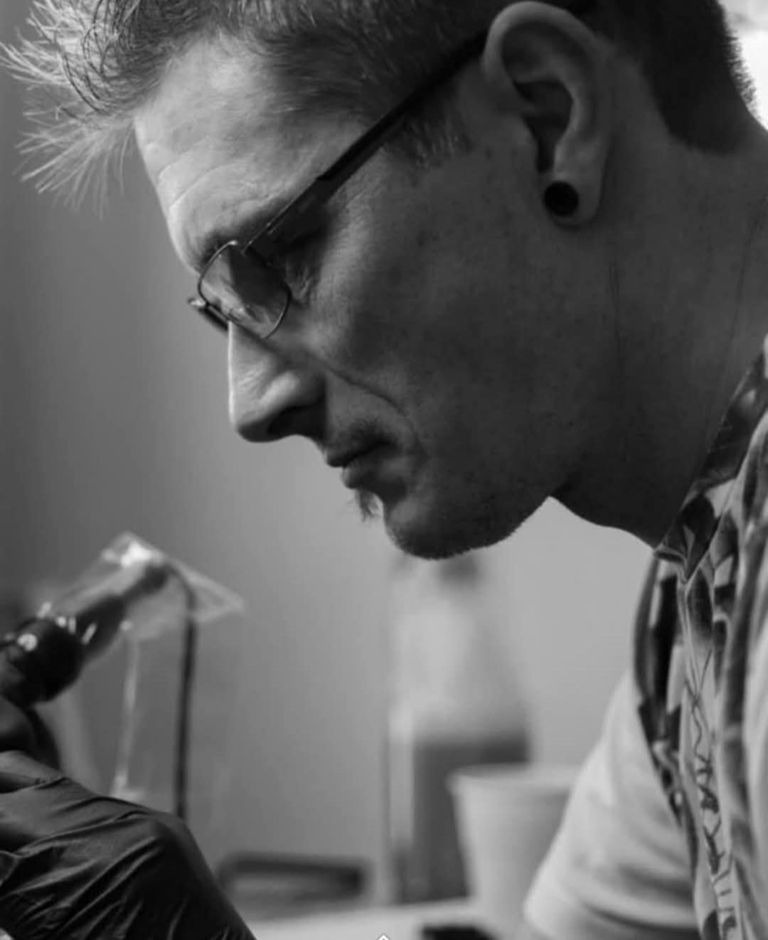 Geoff Squires - Tattoo Artist